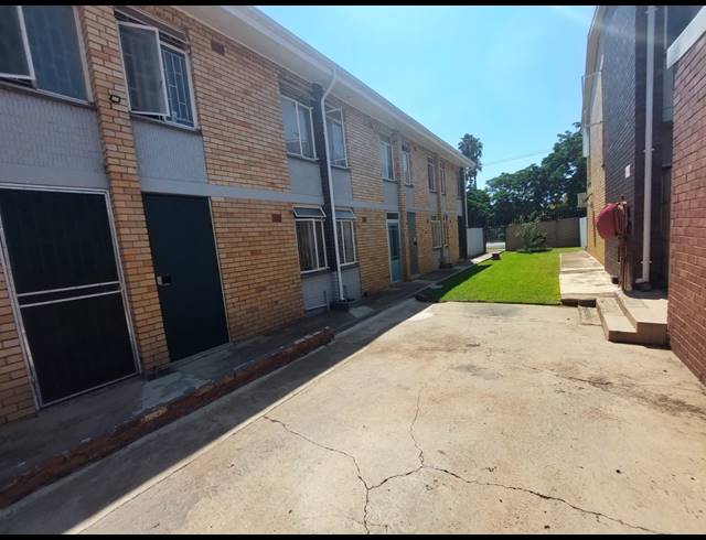 2 BEDROOM TOWNHOUSE TO LET IN GEZINA